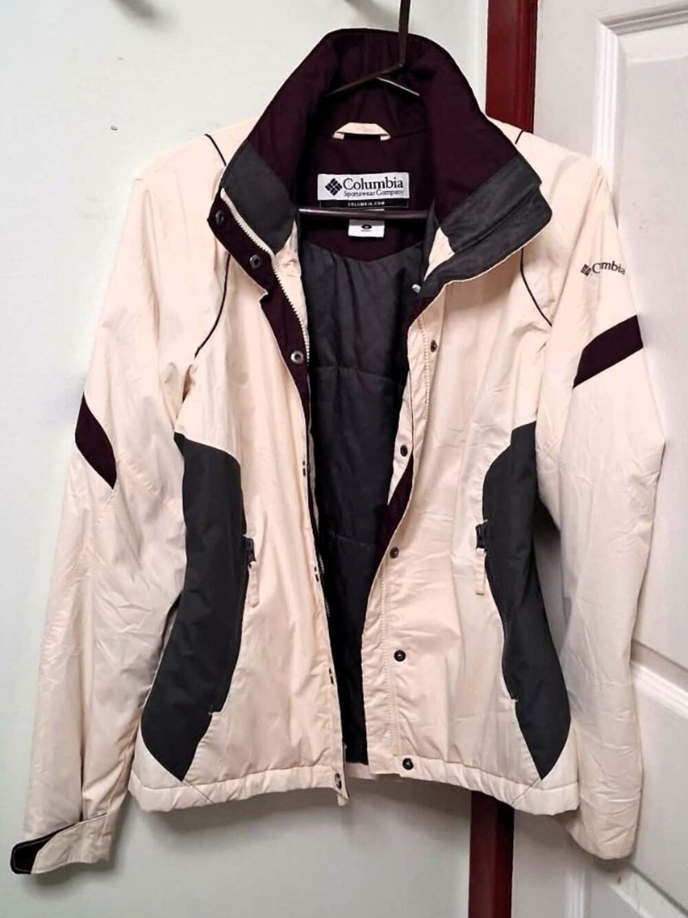 Columbia Omni-Shield Insulated Waterproof Winter Coat Jacket Cream Gorpcore Med.